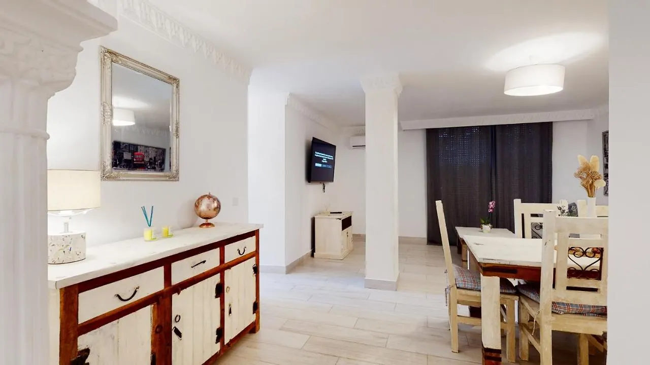 Majestic Villa By The Beach Benalmadena