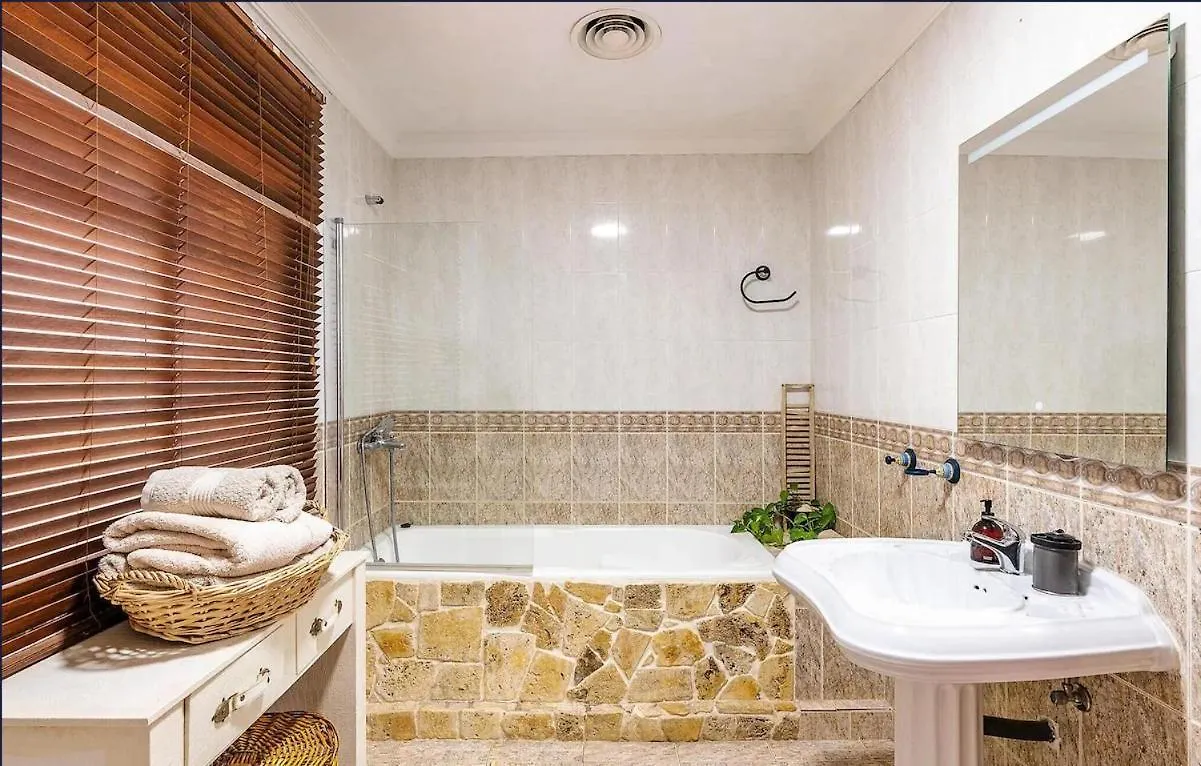 Majestic Villa By The Beach Benalmadena
