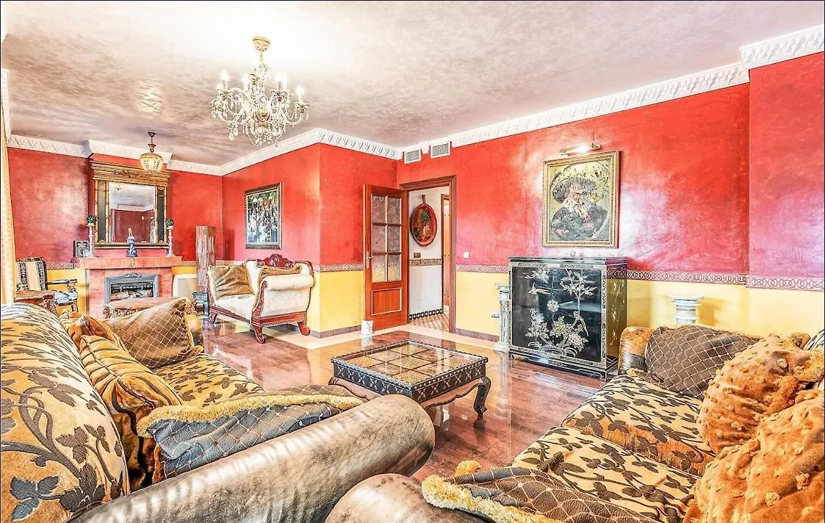 Majestic Villa By The Beach Benalmadena