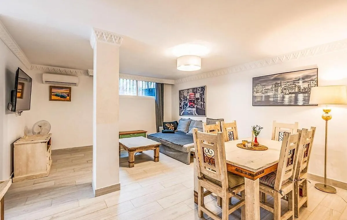 Majestic Villa By The Beach Benalmadena