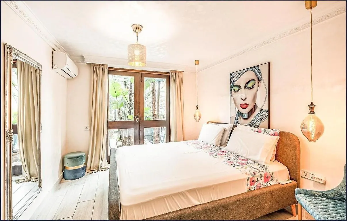 Majestic Villa By The Beach Benalmadena